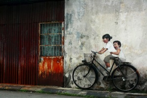 Street-Art-Ernest-Zacharevic-o-Penang-Malaysia